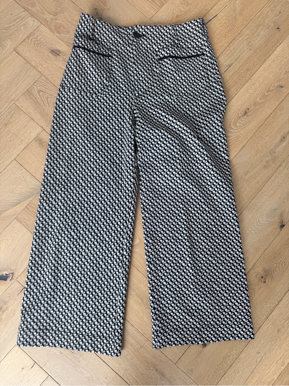 Maeve Black and White Houndstooth Knit Skirt